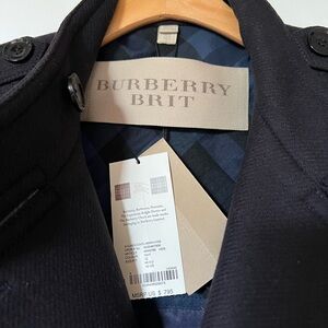 Authentic NWT Burberry short peacoat size US 10